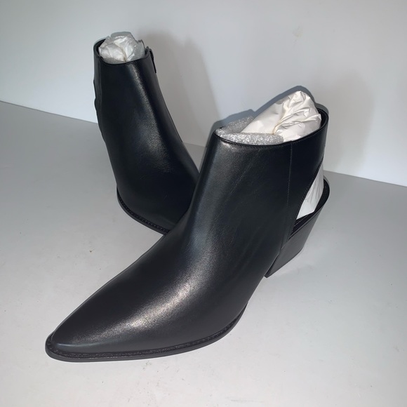 Matisse Shoes - Matisse Odessa Black Leather Booties